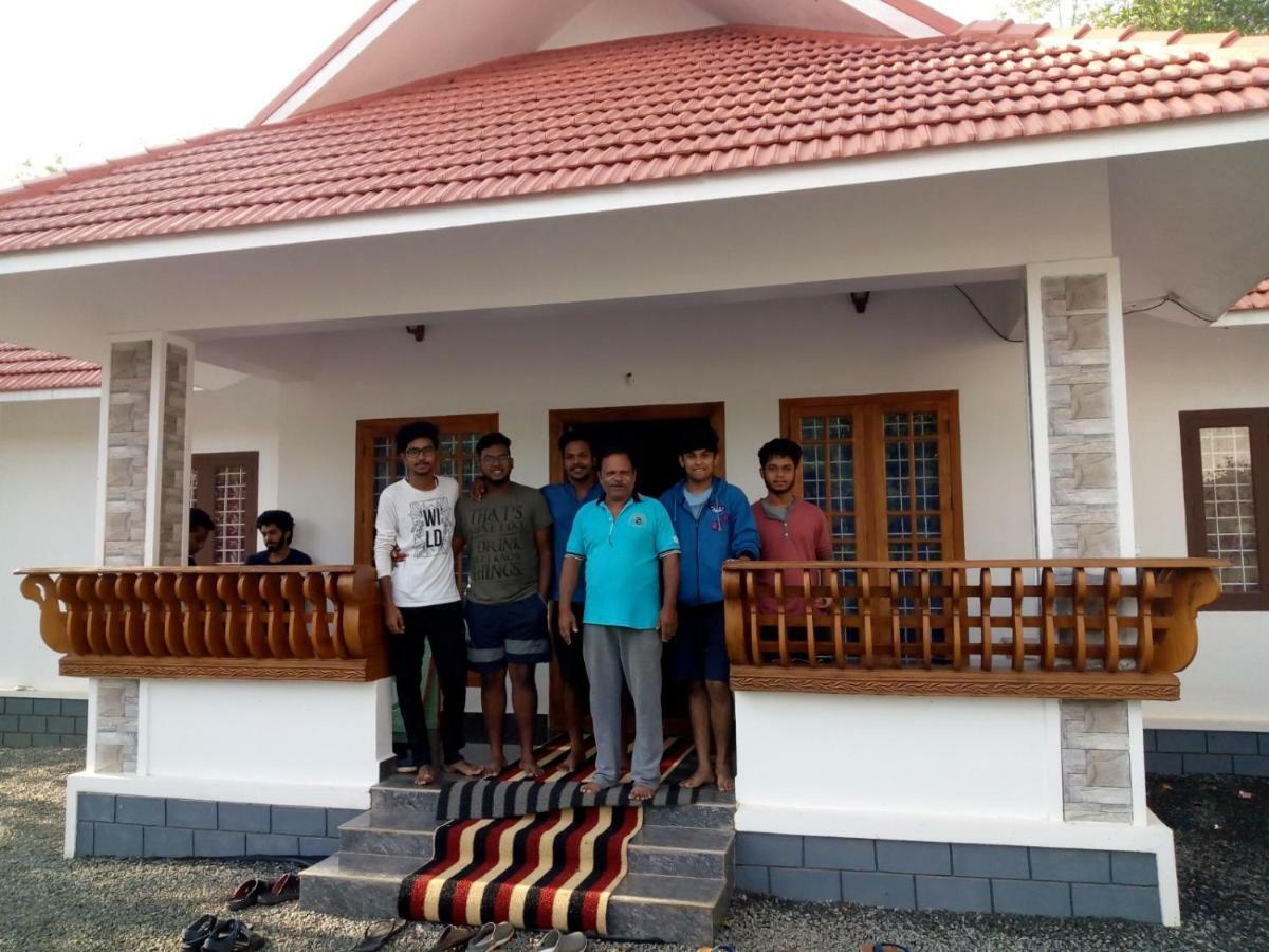 Friends Valley Home Stay Kattappana Exterior foto